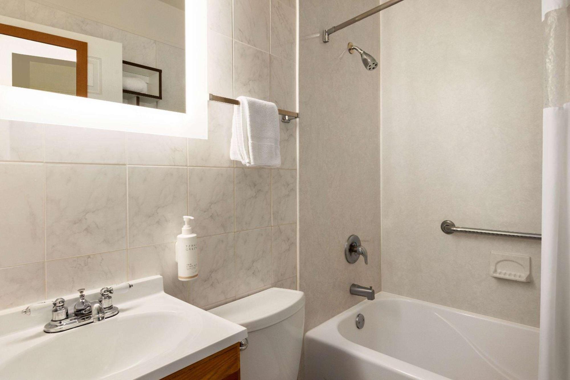 Howard Johnson By Wyndham Ocean City Oceanfront Luaran gambar