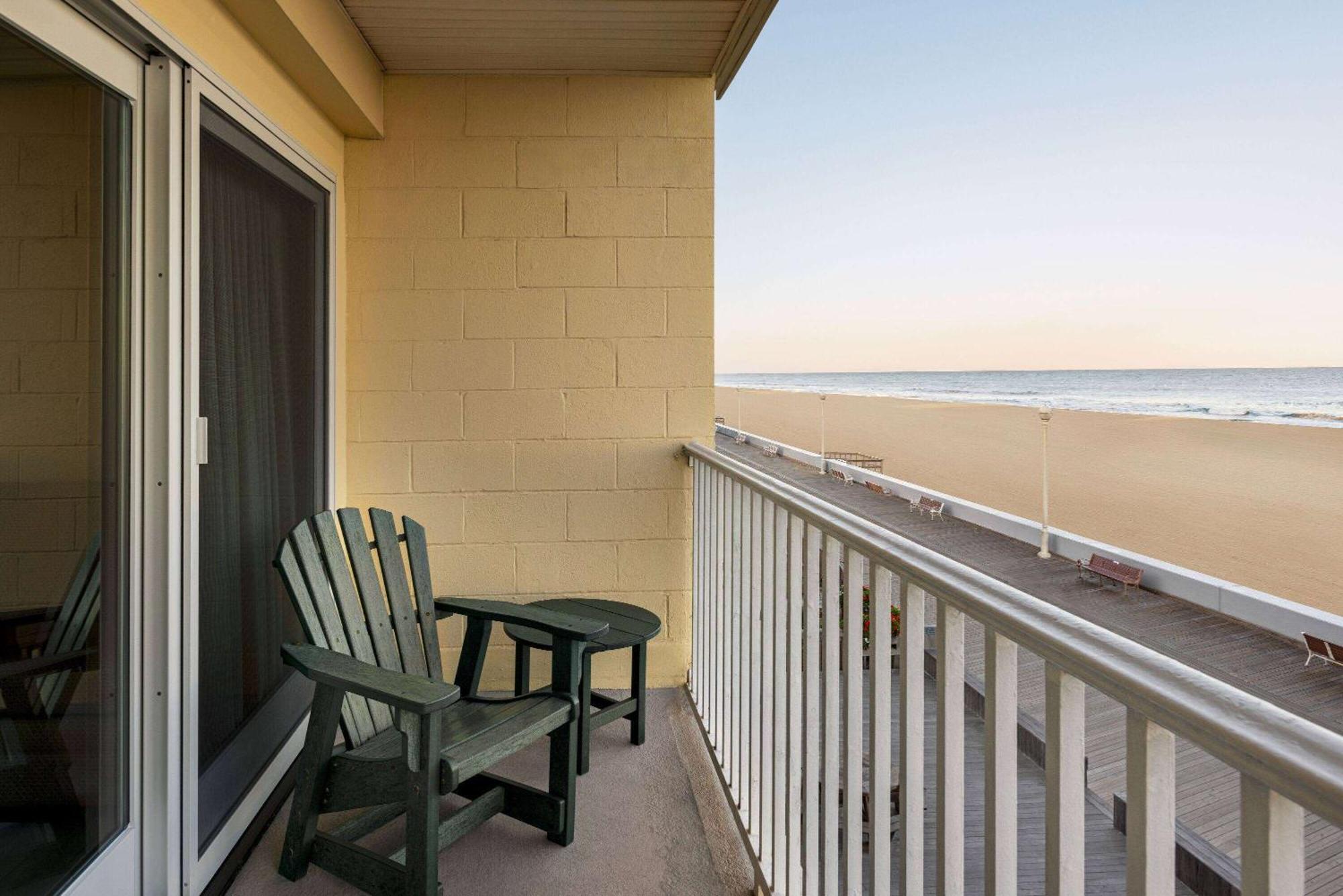 Howard Johnson By Wyndham Ocean City Oceanfront Luaran gambar