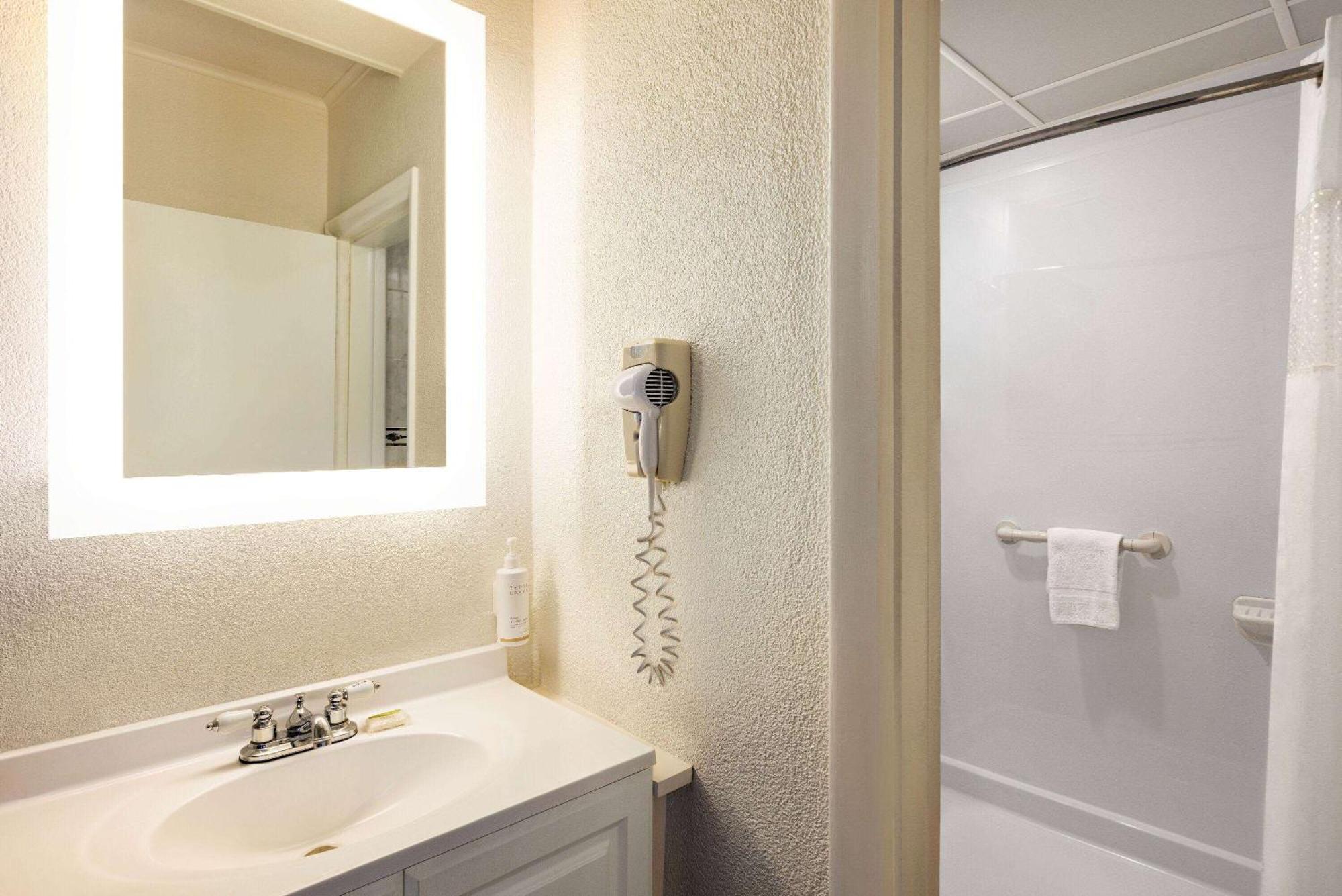Howard Johnson By Wyndham Ocean City Oceanfront Luaran gambar